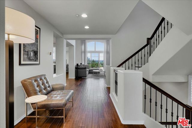 5649 Como Circle photo 6