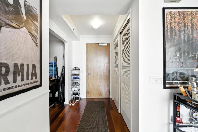 400 Beale Street, San Francisco CA: https://media.crmls.org/mediaz/a5b8f11e-3b11-4c54-8a63-515bb85a2002.jpg