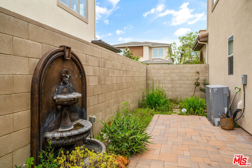 A5b9d346 6ba8 4e94 930b Da8067edd735