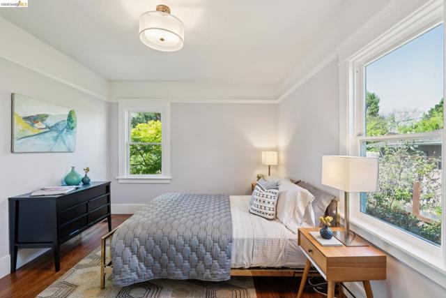 Image 16 of 29 For 2520 Mcgee Ave