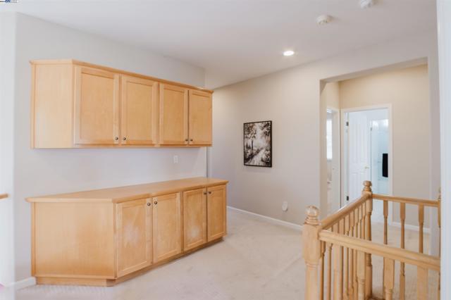 Image 25 of 38 For 25657 Crestfield Dr