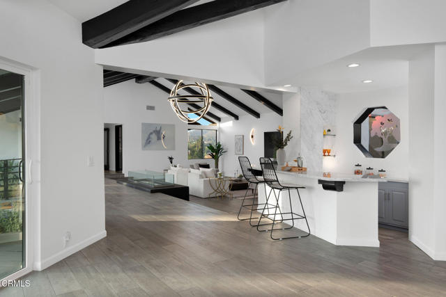 31673 Foxfield Drive, Westlake Village CA: https://media.crmls.org/mediaz/a5bbfd27-b68a-4971-aaa8-645037564038.jpg