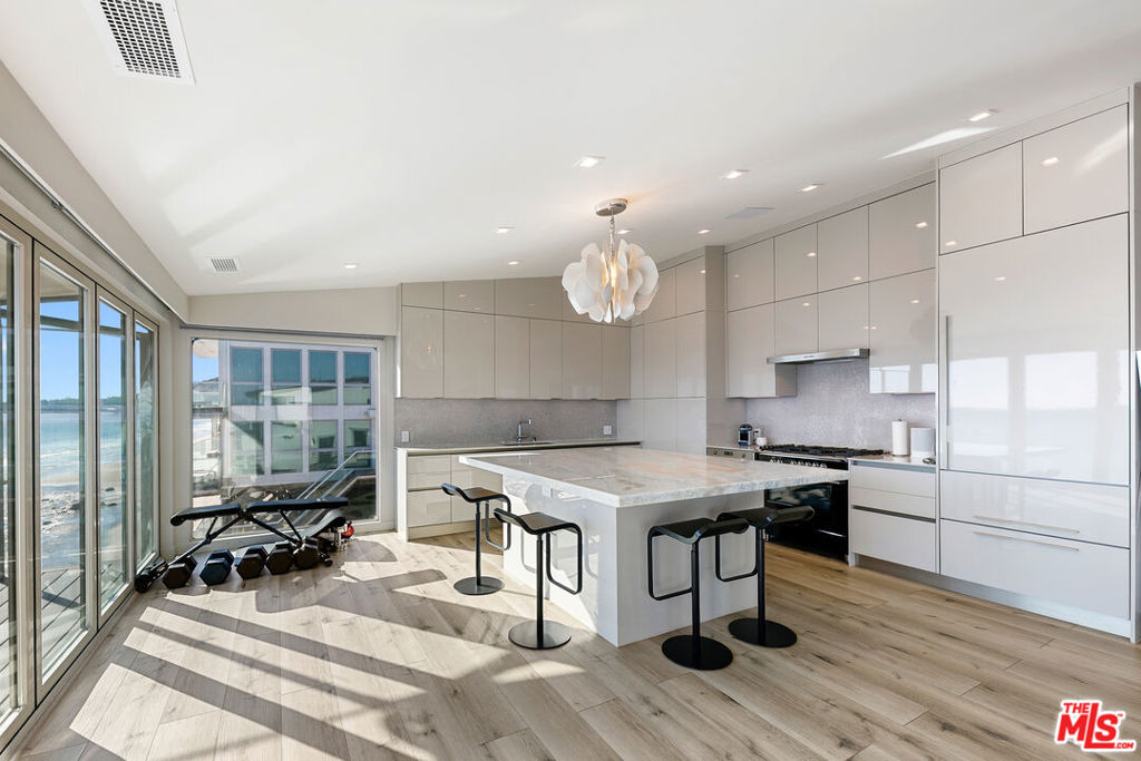 MLS #26975843 image #4