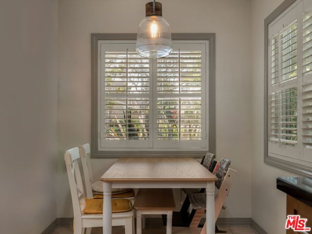 4344 Alla Road, Los Angeles CA: https://media.crmls.org/mediaz/a5be366f-5085-4191-adb3-99260db71d5a.jpg
