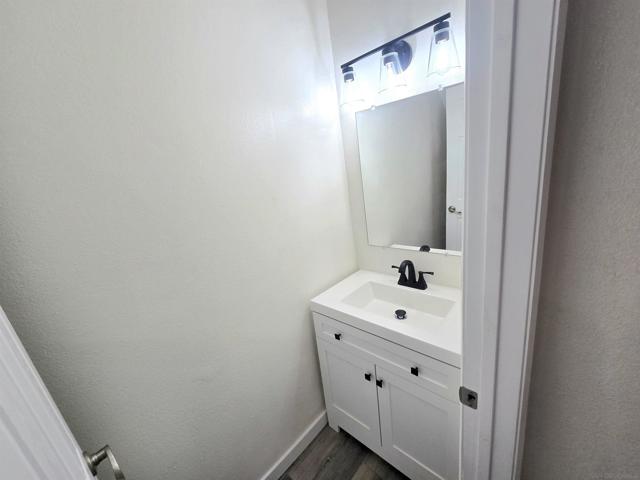 4338 Altadena Ave 101, San Diego CA: https://media.crmls.org/mediaz/a5be94a0-a2de-4dd7-ba13-a5eb75c8ee90.jpg