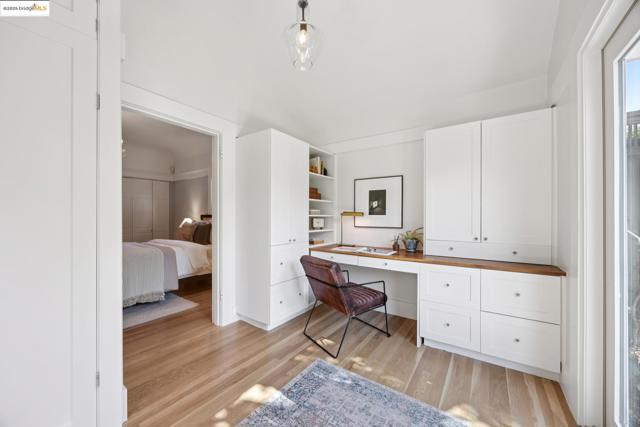 3936 Elston Ave., Oakland CA: https://media.crmls.org/mediaz/a5bf27db-d801-4a74-bcf5-4e9fc9752058.jpg