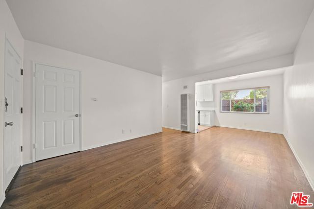 1517 Harvard Street, 3 photo 6