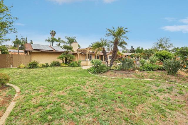 Detail Gallery Image 50 of 75 For 1943 Brookhurst Dr, El Cajon,  CA 92019 - 5 Beds | 3 Baths