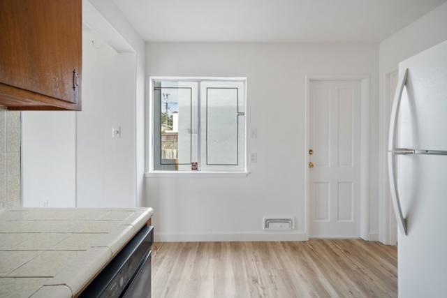58 N Mayfair Avenue, Daly City CA: https://media.crmls.org/mediaz/a5bfba3f-ca98-49bf-b406-9cc010851057.jpg