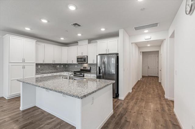 Image 8 of 48 For 9969 Wagoner Way