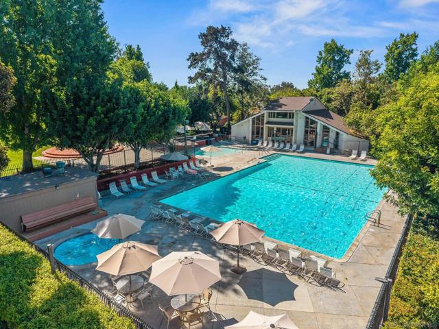 10748 Escobar Dr, San Diego CA: https://media.crmls.org/mediaz/a5c09bfa-6baf-440c-83c0-16c28549087b.jpg