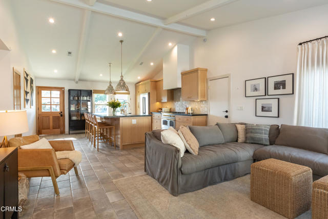 Detail Gallery Image 12 of 44 For 4363 Milpas St, Camarillo,  CA 93012 - 3 Beds | 2 Baths