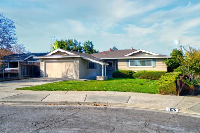 1679 Catalonia Way, San Jose CA: https://media.crmls.org/mediaz/a5c23d52-62f0-47cd-b6b9-e83472caea20.jpg