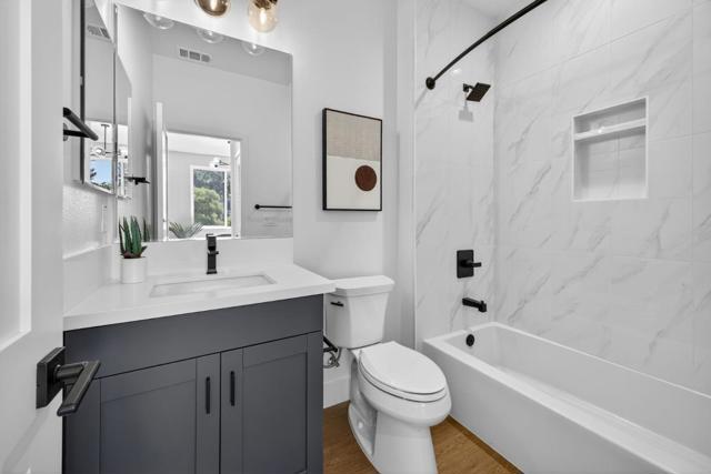 955 Woodside Road, Redwood City CA: https://media.crmls.org/mediaz/a5c25238-c573-4965-b3f7-4e3510ebda50.jpg