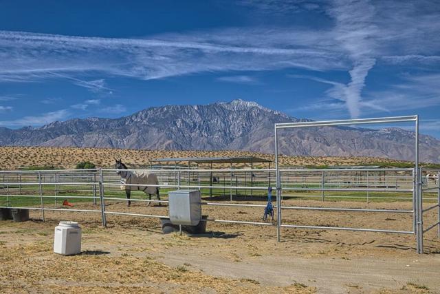 Image 14 of 49 For 20555 Mountain View Road