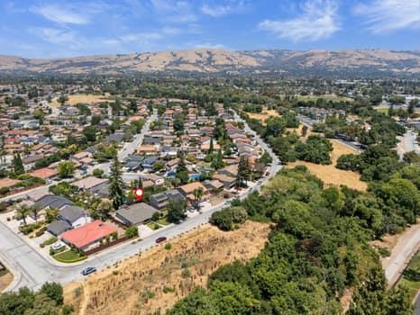 1769 Cape Horn Drive, San Jose CA: https://media.crmls.org/mediaz/a5c2e5eb-42d3-4e89-af54-18823dea43ef.jpg