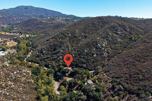 1167 Peutz Valley Rd, Alpine CA: https://media.crmls.org/mediaz/a5c3ba4b-5a03-4b8e-8d12-8766dbe01405.jpg