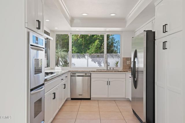 13-web-or-mls-13 - Kitchen