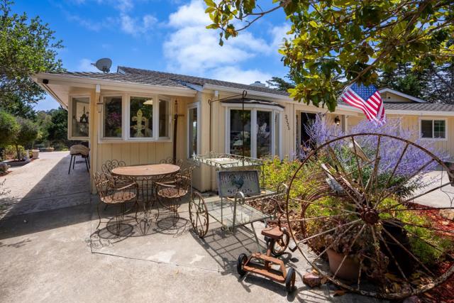 3225 Hillman Lane, Royal Oaks CA: https://media.crmls.org/mediaz/a5c49d18-b74d-4aa5-a5c1-f382e52c91b3.jpg