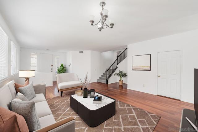 37434 Lumiere Avenue, Murrieta CA: https://media.crmls.org/mediaz/a5c4d17c-d6a3-42bb-8ed9-439a395f0705.jpg