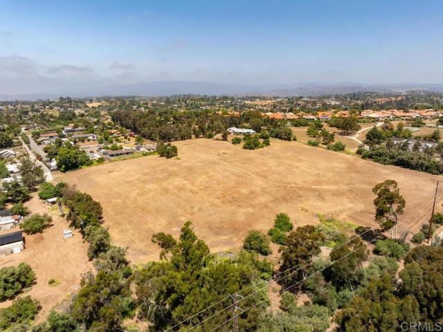0 McDonald, Fallbrook CA: https://media.crmls.org/mediaz/a5c60763-34bf-4f9e-8712-c52da9b32f96.jpg