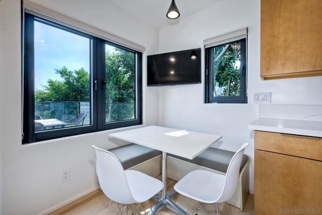 Image 5 of 22 For 747 Armada Ter