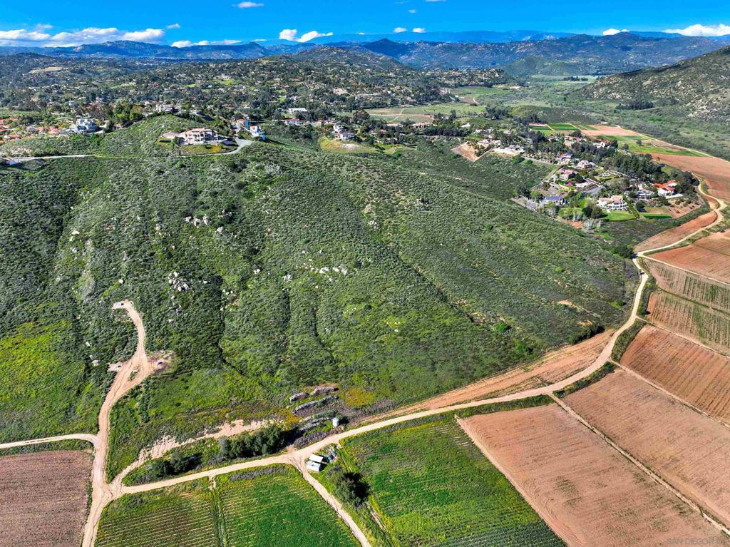 Sierra Linda Dr Escondido - photo 2