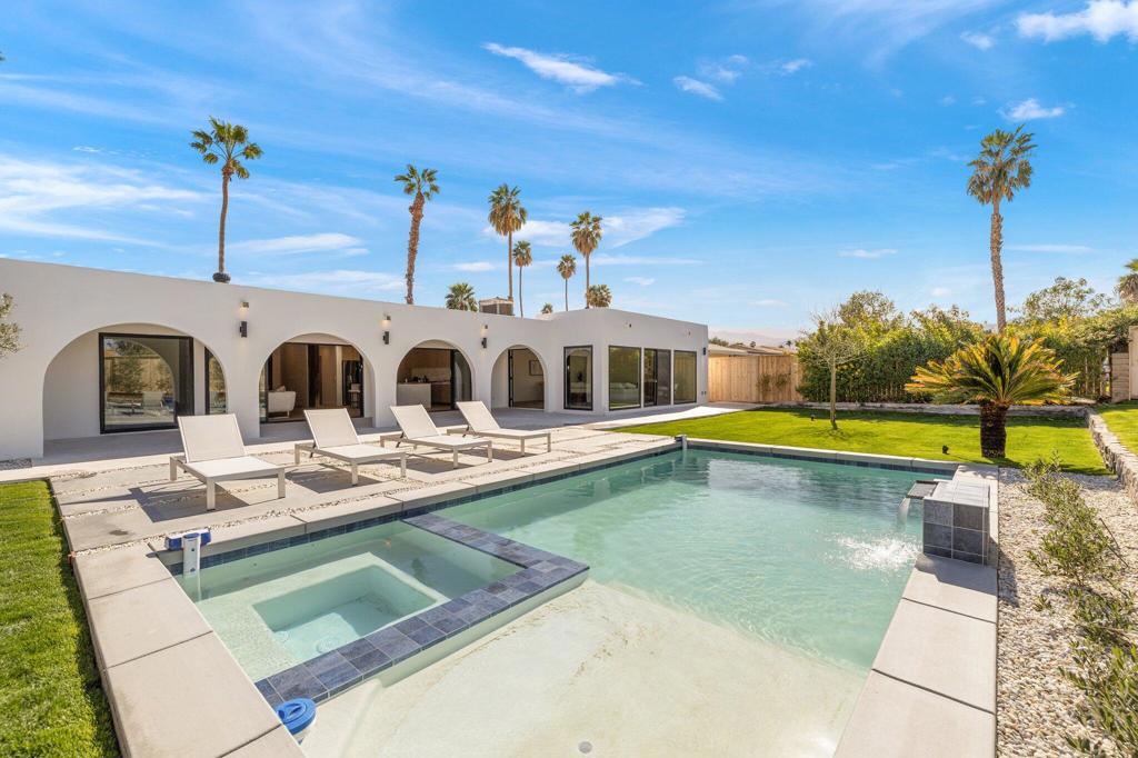 MLS #219135896DA image #7