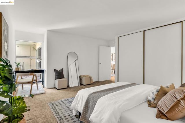 288 Whitmore St, Oakland CA: https://media.crmls.org/mediaz/a5c8bc86-367b-46ac-a24a-4004a0e9075a.jpg