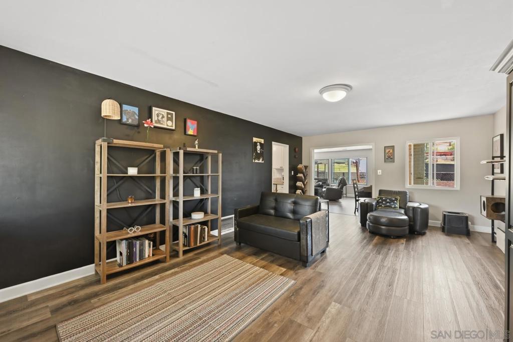 1500 Citrus Ave. - photo 5