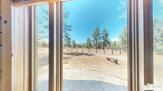 60164 Devils Ladder Road, Mountain Center CA: https://media.crmls.org/mediaz/a5c94e31-c374-4444-bc6c-aac537d5c0de.jpg