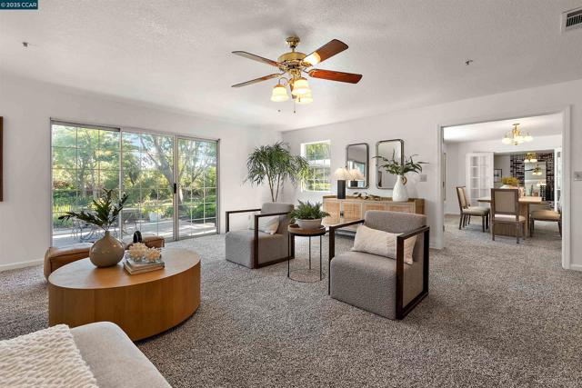 5435 Box R Ranch Rd, Vacaville CA: https://media.crmls.org/mediaz/a5c98c22-0db7-41fd-ab81-801d21c9262d.jpg
