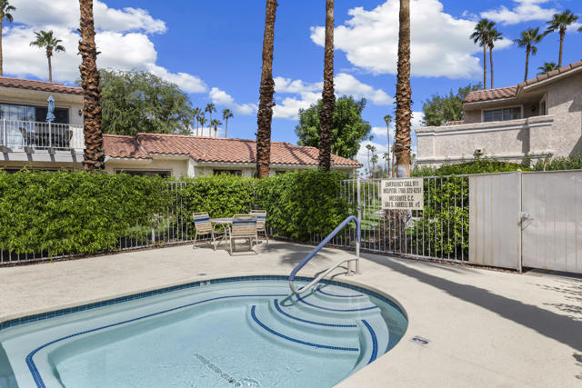 505 S Farrell Drive #S115, Palm Springs, CA 92264