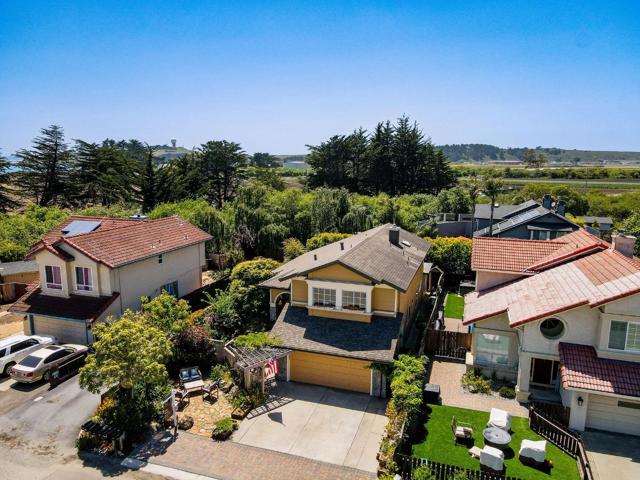 123 Presidio Avenue, El Granada CA: https://media.crmls.org/mediaz/a5ca751e-f1ce-43bd-b016-e2fded243f24.jpg