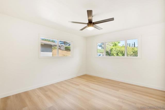 9484 86 La Cuesta Dr, La Mesa CA: https://media.crmls.org/mediaz/a5cac6ed-4d31-443d-8673-6f0d4f776247.jpg