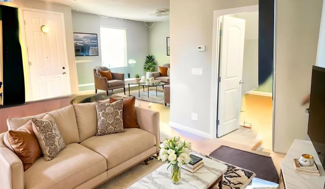 4520 Gironella Walk, Sacramento CA: https://media.crmls.org/mediaz/a5caca9a-02ed-4bee-973a-fba21539477e.jpg