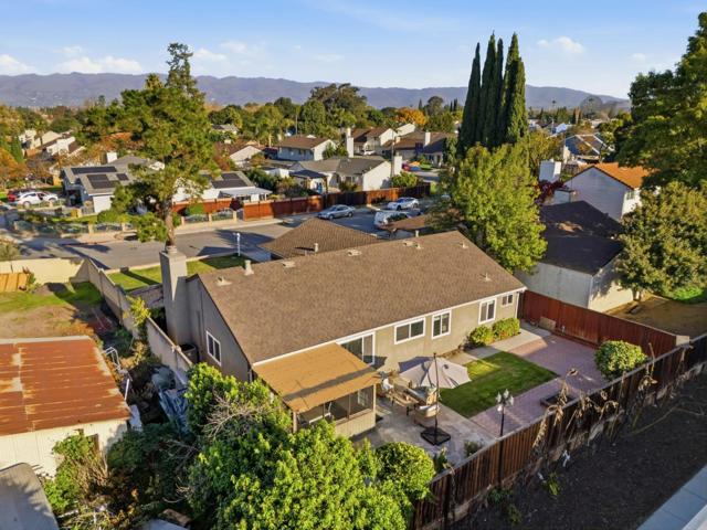 658 Albanese Circle, San Jose CA: https://media.crmls.org/mediaz/a5cb0b7d-f0a2-44fe-a837-f5a54bfcf744.jpg