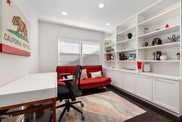 378 Grand Avenue, Monrovia CA: https://media.crmls.org/mediaz/a5cb78ed-2975-44c8-93f5-34c51edc6492.jpg