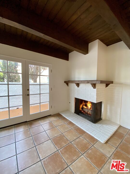 834 Bay Street, 1 photo 6
