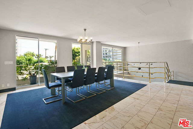 1131 Alta Loma Road, West Hollywood CA: https://media.crmls.org/mediaz/a5cc0e12-1d95-40ac-ac61-53d8527105e6.jpg