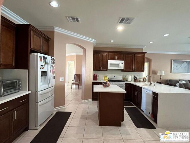 3116 E Via Escuela, Palm Springs CA: https://media.crmls.org/mediaz/a5cdedae-51f5-48a7-a4ae-d79b7f5a698d.jpg