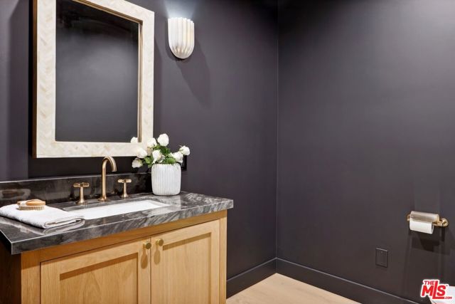 4261 Temma Court, Calabasas CA: https://media.crmls.org/mediaz/a5cdef3a-7ada-4f53-9723-7af06b2e21a8.jpg
