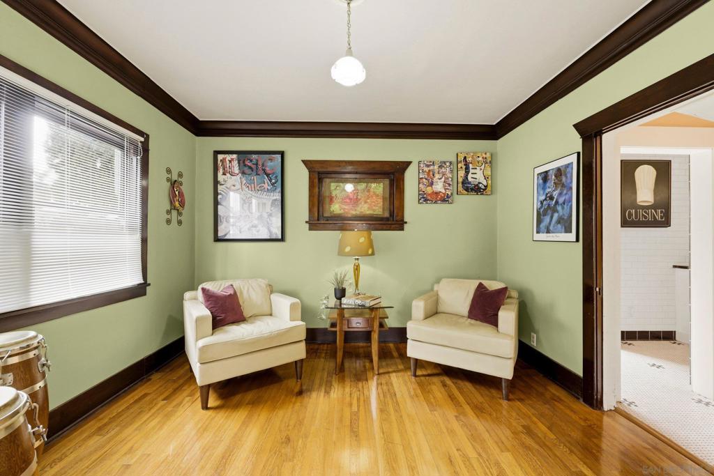 3048 Laurel Street - photo 8