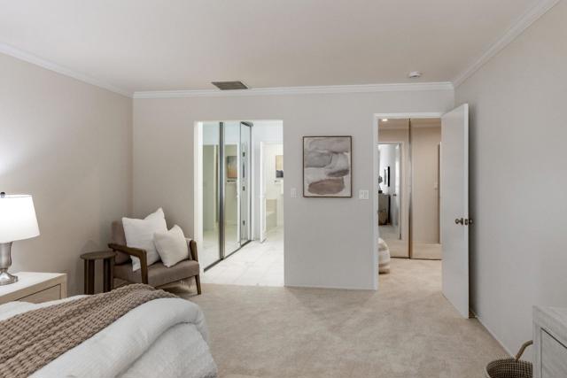 2435 Sharon Oaks Drive, Menlo Park CA: https://media.crmls.org/mediaz/a5ce6c27-4d9b-4ffe-9131-b5db92c6d0ef.jpg