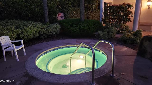 76 Boulder Creek Road, Simi Valley CA: https://media.crmls.org/mediaz/a5ce89c9-fc16-42e0-a864-d66ed00a56d6.jpg