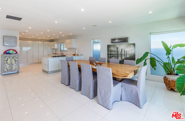 Drew Fenton | 26050 Pacific Coast Highway Malibu CA | MLS: 7423645
