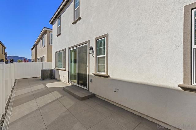 Image 36 of 40 For 40486 Melrose Dr