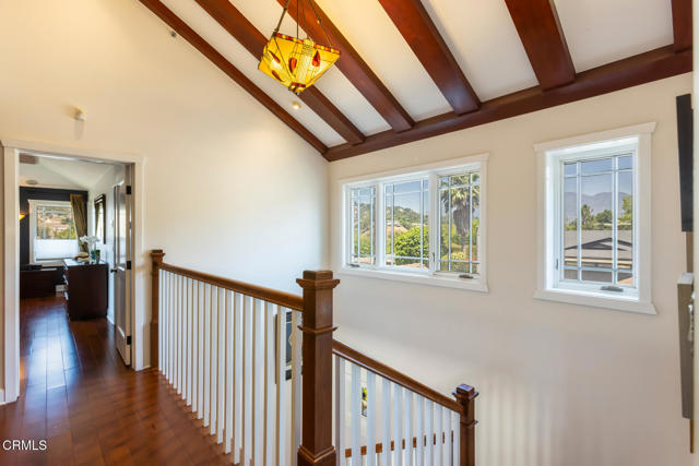 3626 Saint Elizabeth Road, Glendale CA: https://media.crmls.org/mediaz/a5d0f8fe-421a-4a52-a531-0190971f66ad.jpg
