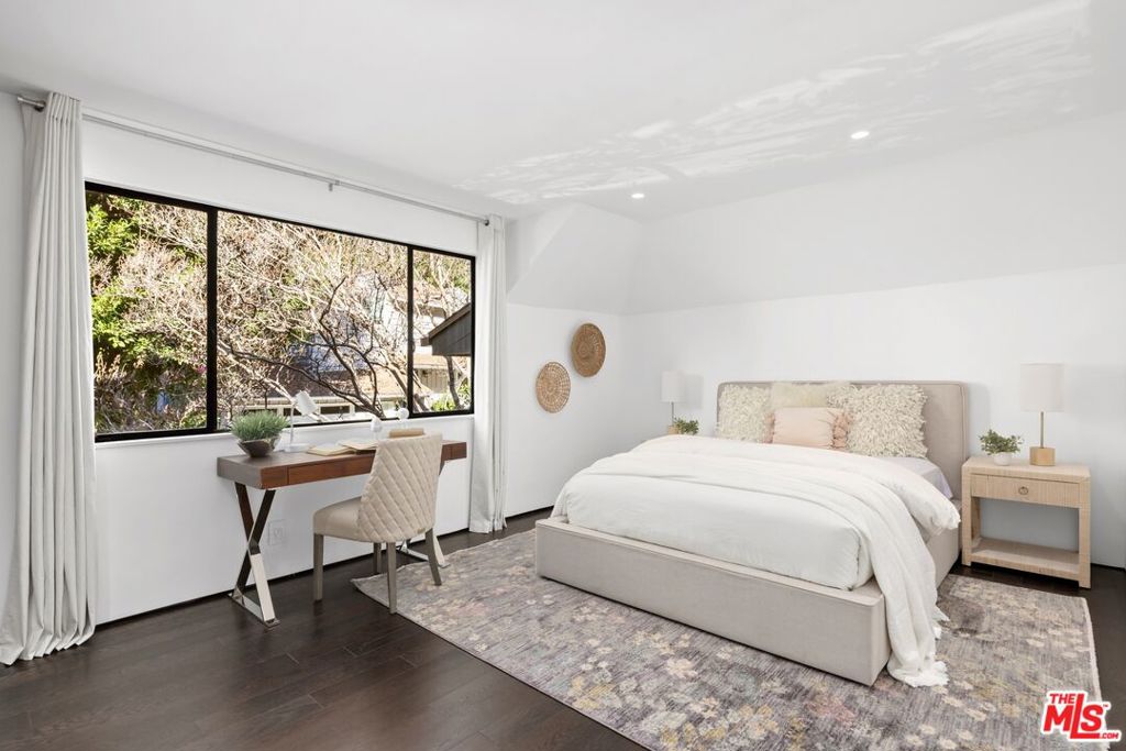 MLS #25625753 image #22