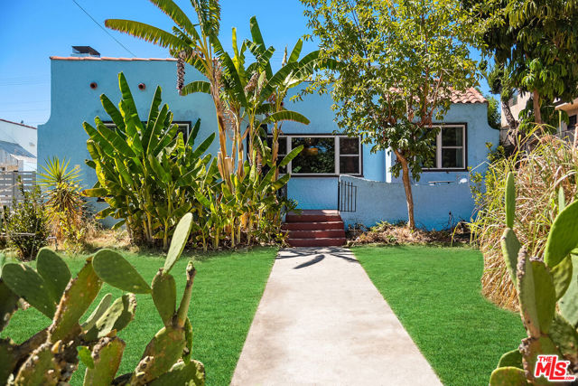 1041 Rosedale Avenue photo 1